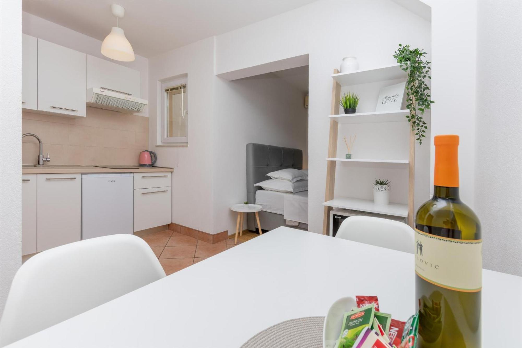 Apartments Marijo 바스카보다 외부 사진